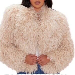 Fashion Nova. Tahoe Faux Fur Jacket. Size Small.
